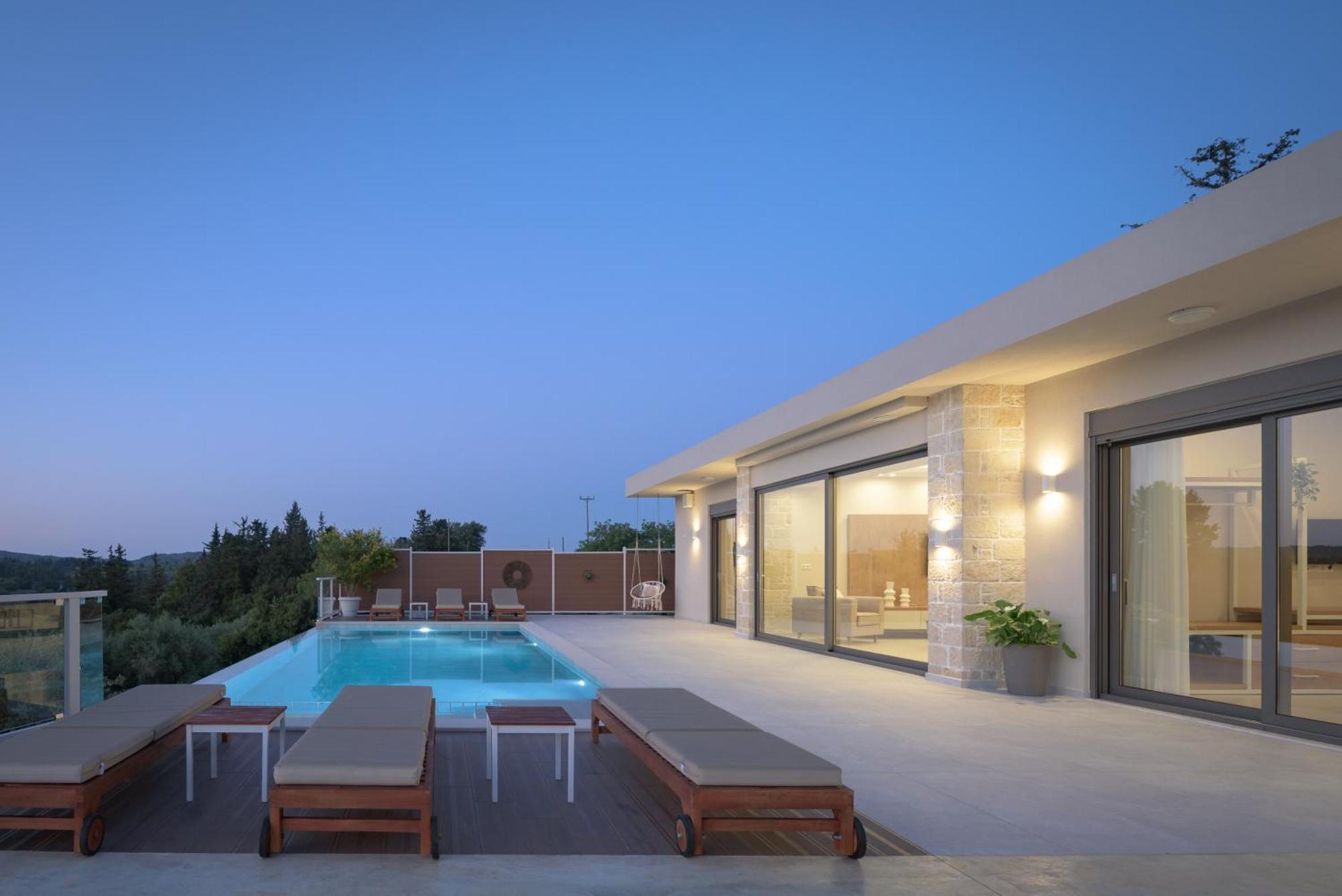 Reflection Villa, With Heated Pool, Close To Sea, By Thinkvilla Chania  Exterior photo